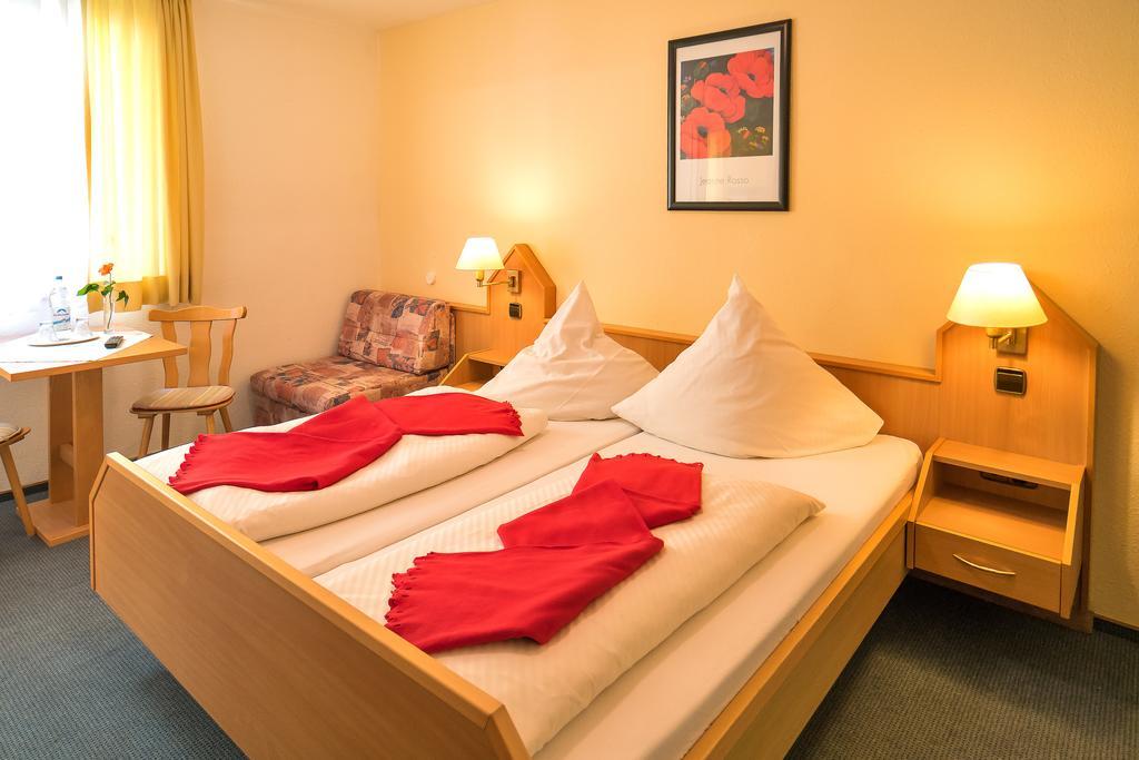 Hotel Zum Lieben Augustin Меерсбург Экстерьер фото