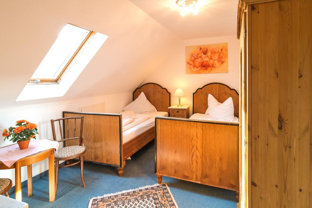 Hotel Zum Lieben Augustin Меерсбург Номер фото